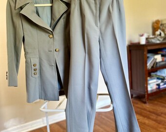 SIZE Vintage Korean St. John Gray Two-Piece Blazer and Pants Suit