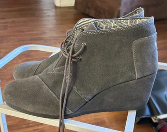 TOMS Gray Suede Wedge Ankle Boots