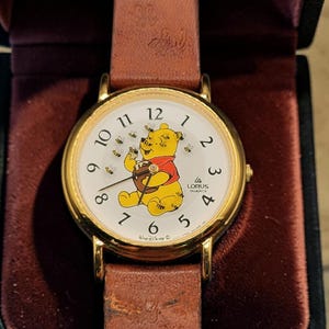 VTG Disney Gold & Black Winnie the Pooh Ladies Watch Vintage Gold-tone Winnie the Pooh Women main image 4