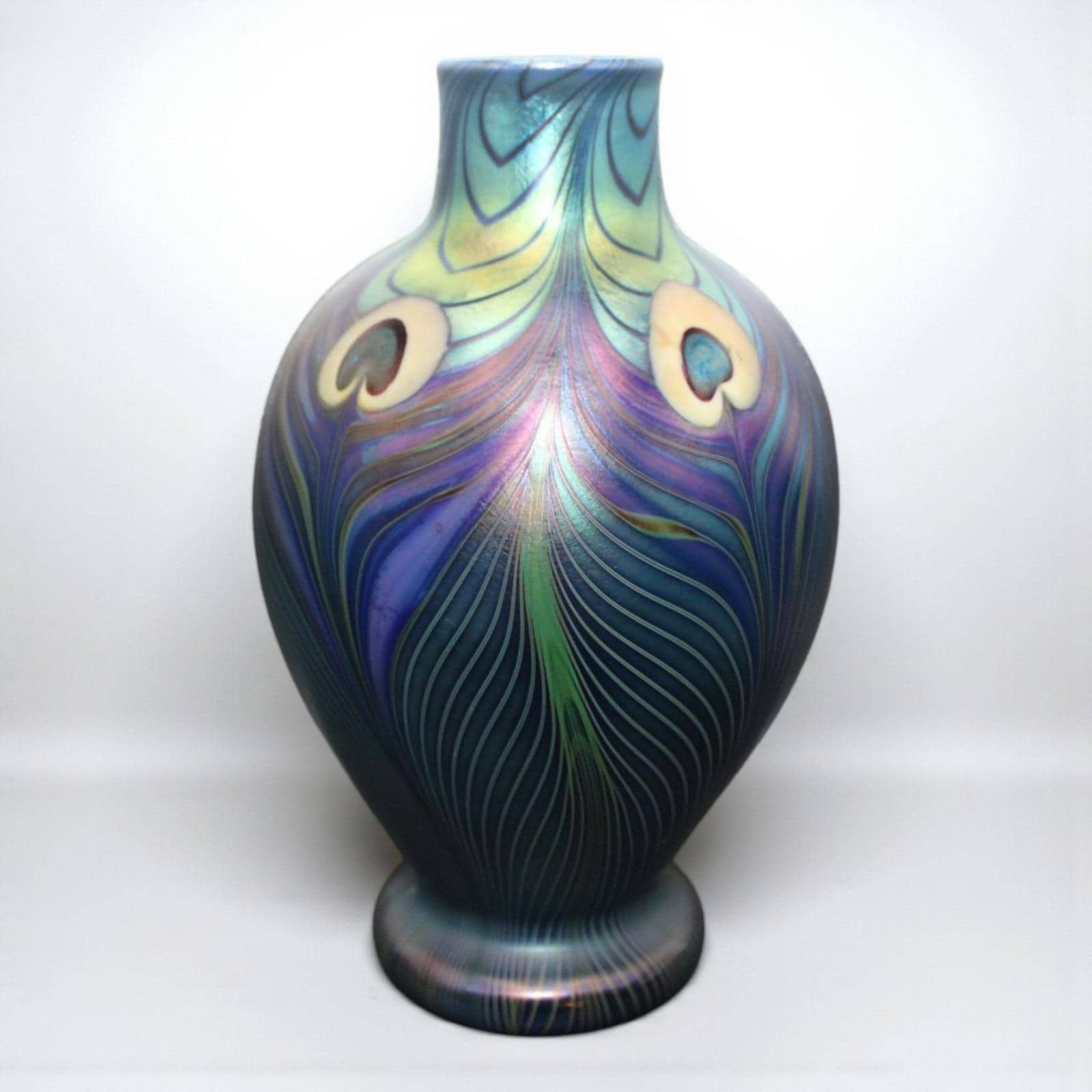 Orient Flume Vase - Etsy