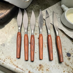 Mode Danish Stainless Sheffield England MCM Teak Handles Set Of 6 Steak Knives