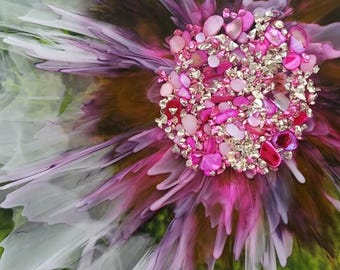 Handgemaakt bord met hars bloemen 26 cm roze violet bloei dienblad, elegante schotel met golvende rand met kristallen, mica art decor cadeau