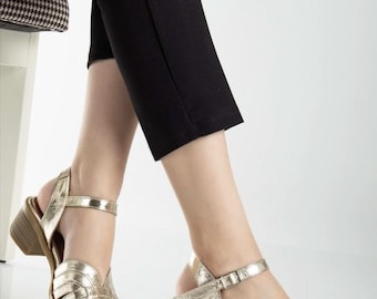 Złote buty ślubne, skórzane baleriny typu Mary Jane – wieczorowe baletki