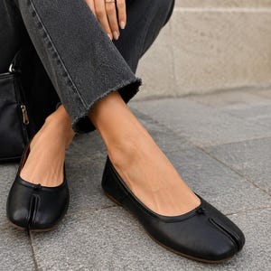 Leather Tabi Shoes Split Toe Loafers Japanese Style Mary Janes Handmade Retro Flats Moccasins Oxford Shoes