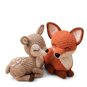 Häkelanleitung für einen Fuchs, ein schlafendes Waldtier als Amigurumi (PDF) für Kinderspielzeug