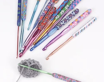 Floral Aluminum Crochet Hook Set (2–10mm), Ergonomic Soft Grip Hooks for Knitting & Crochet