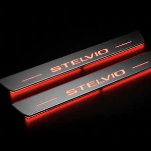 Soglie delle porte a LED personalizzate per Stelvio 2016+ Logo Stelvio – Soglia in acciaio inossidabile illuminata