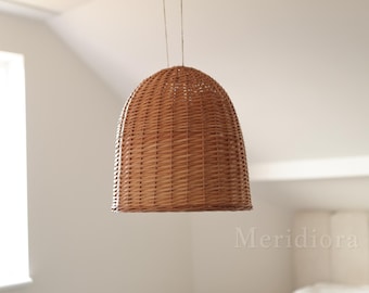 Handgefertigte Wicker Dome Pendelleuchte, natürlicher Rattan Lampenschirm, Boho Deckenleuchte, Japandi Leuchte, gewebter Kuppel Lampenschirm