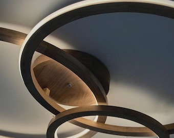 Holz Dreierring Deckenleuchte, Eiche LED Kronleuchter, moderne Holzdeckenleuchte, kreisförmige Unterputz Beleuchtung, skandinavische Leuchte