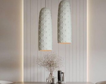 Cucumis pendant lamp, handmade sculptural hanging light, organic textured white ceiling light, E27 socket, indoor modern decor, Home Decor