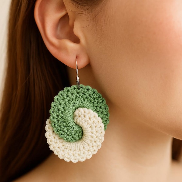 Tweekleurige oorringen – gehaakt pdf-patroon/ instant pdf / • Makkelijk en snel