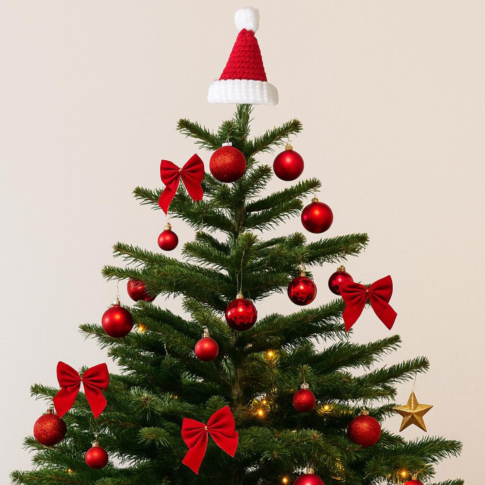 Christmas Santa Hat Keychain Crochet PDF Pattern : No Abbreviations ...