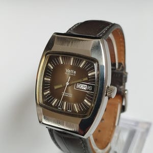 VETTA AUTOMATISK UTVÄNDNING Herrklocka i rostfritt stål med dag- och datumfunktion, ref 01-2789-0176