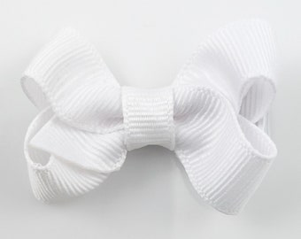 White 2 inch Hair Bow, extra small boutique bow on non slip clip for baby girls, small hair bows, cute hair bows, barrette, non slip clip