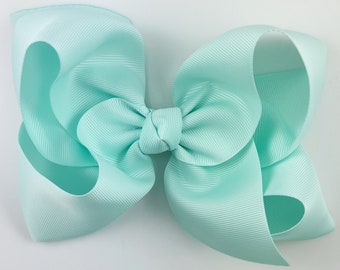 Blue Hair Bows for Girls in Ice Aqua / Extra Large 6 inch Grosgrain Girls Hair Bows, Toddlers, Big Hairbows, Light Blue Hair Clip with Bows