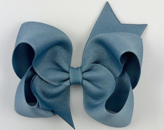 French Blue 4” inch Hair Bow, Medium Girls Hair Bows / Large Baby Hair Bows, Boutique Bow Hair Clips, Hair bows on clips Barrettes non slip