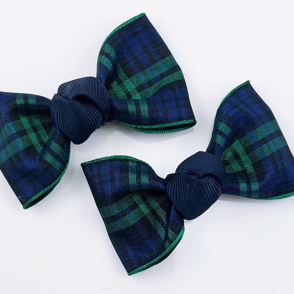 Navy dark green plaid hair clips, hair bows, girls hair bows, back to school hair bows, hair clips with bows, small matching pair, for girls