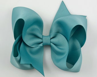 Sea Mist 4” inch Hair Bow, Medium Girls Hair Bows / Large Baby Hair Bows, Boutique Bow Hair Clips, Hair bows on clips Barrettes blue green