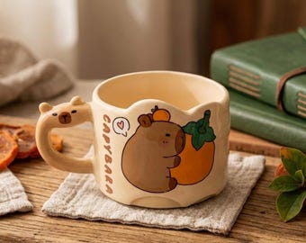 Taza de capibara, accesorio estético para el escritorio, regalo divertido para brindar apoyo emocional, taza de café con un animal relajante, regalo único de cerámica para una decoración acogedora del hogar.