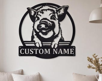 Decorazione murale in metallo personalizzata con il maiale Kune Kune, targa con nome personalizzato, regalo per l'inaugurazione della casa, targa in metallo, arte in metallo a forma di maiale