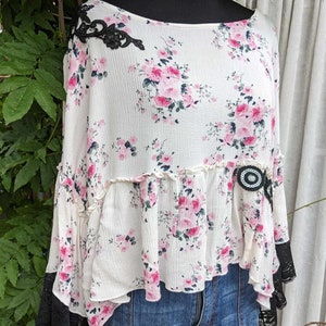 Upcycled County Boho Romantic   White Floral Crop Top w Pink Florals and Black Embellishments-sz XL w Lace Bell Sleeves