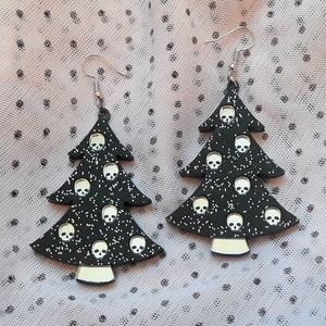 Gothic Black Christmas Tree Acrylic Earrings with Silver Skull Ornaments and Silver Tone Earring Hooks, Plastic Jewelry