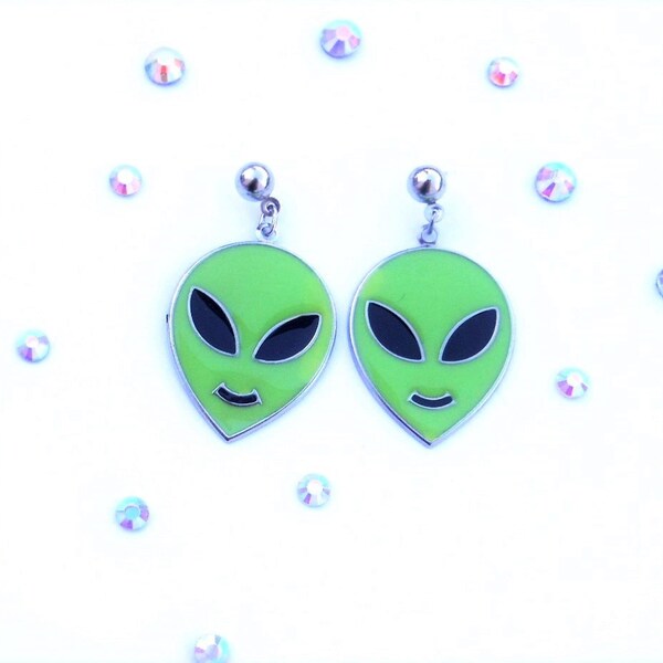Vintage jaren 90 ALIEN hoofd hypoallergene oorbellen in het groen