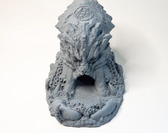 Cthulhu’s Cave Dice Tower: Eldritch Horror Terrain, Lovecraftian RPG Gift