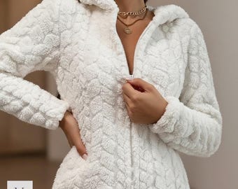 Warmer flauschiger Overall für Frauen - Dicker Fleece Nachtwäsche - Kuscheliger Hauskörperanzug - Solider weicher Loungewear - Einteiliger Pyjama Geschenk für Sie