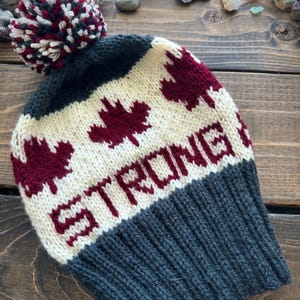 Strong & Free Slouch Mütze Muster