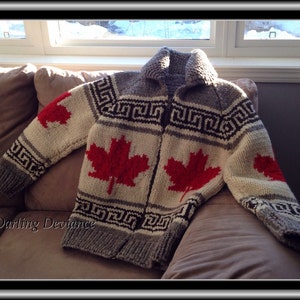 Pattern Oh Canada Maple Leaf Vintage Canadian Style Sweater image 2