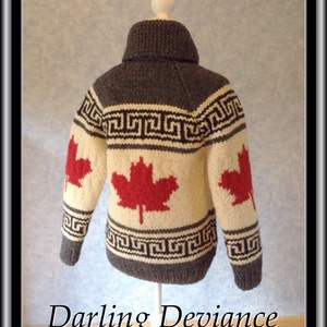 Pattern Oh Canada Maple Leaf Vintage Canadian Style Sweater image 4