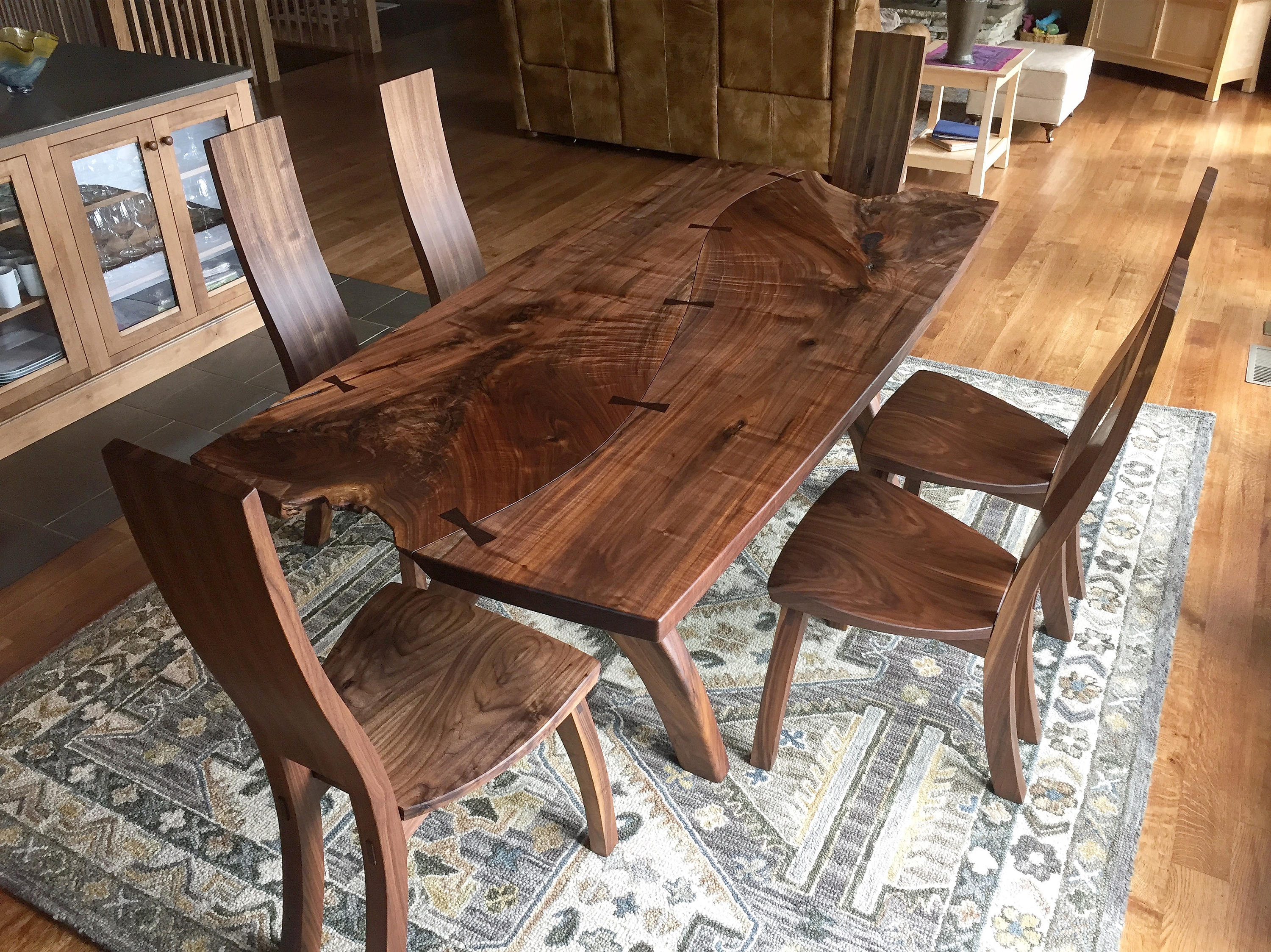 Chairs Dining Table Walnut At Ellie Ridley Blog