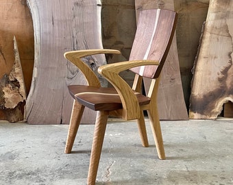 Tailwind dining chair (arm)
