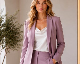 Damespak in lavendelkleur, tweedelig lila pak, blazerset voor op kantoor, outfit voor bruiloftsgasten, zakelijk pak, formele kleding op maat.