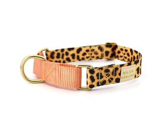 martingale collar / leopard + peach