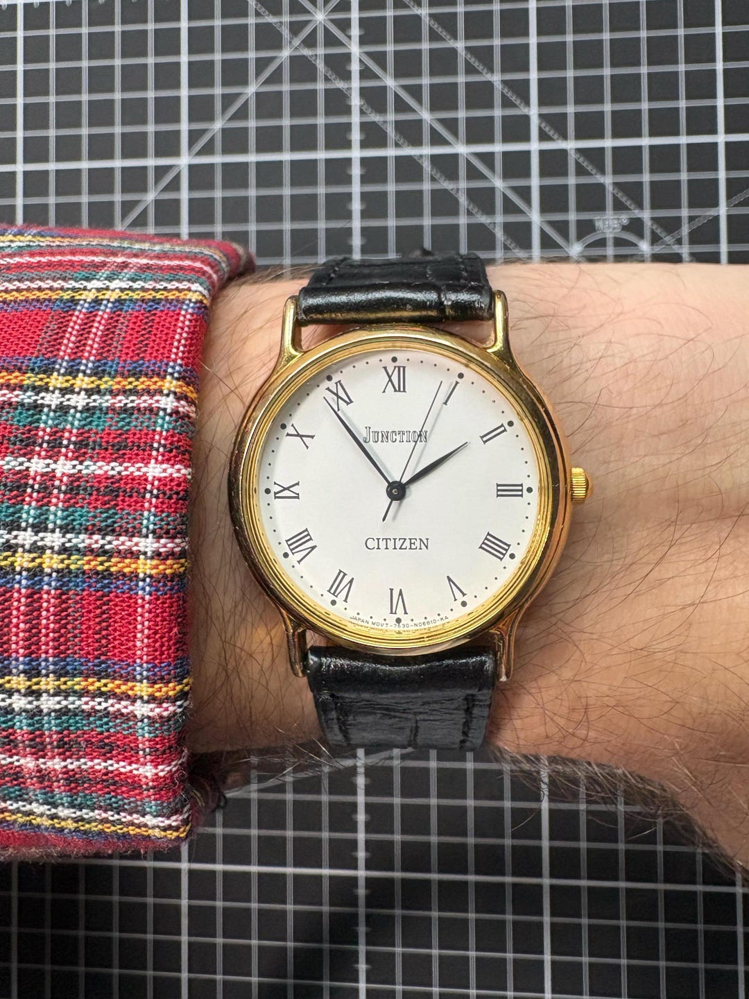 90's CITIZEN ヴィンテージ置時計 ポストモダン&ミッドセンチュリー 90's Vintage Golden Watch Citizen Junction - Etsy