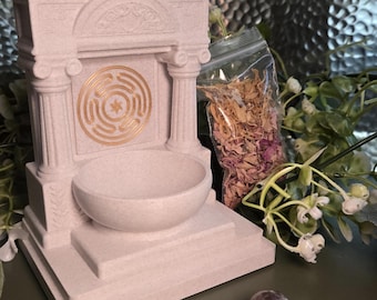 Mini Hecate Altar 5 Inch Goddess Shrine Triple Moon Magic Witchcraft Altar Decor Pagan Gift