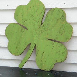 Wooden Shamrock Sign Four Leaf Clover St Paddy's Decor Irish Decor St Patricks Day Decoration Green Clover Irish Sign Bar Decor 4H Club