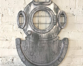 Deep Sea Diver Nautical Wall Decor Deep Sea Diving Helmet Dive Mark-V US Navy Diving Mask Coastal Wall Art Beach House Decor