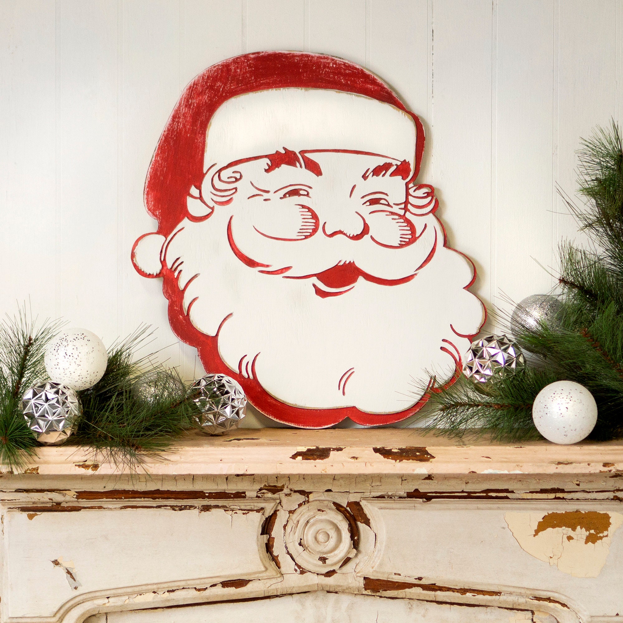 RETRO VINTAGE CHRISTMAS SANTA CLAUS HEADS ON LIGHT RED COTTON FABRIC 1/2  YARD