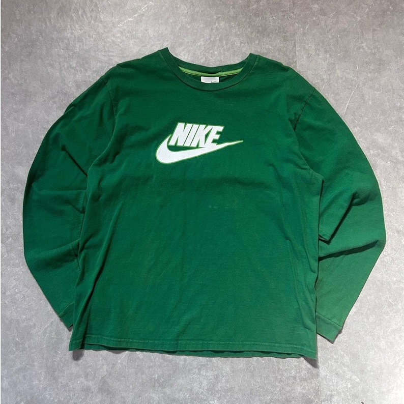 2000s Vintage Nike Green Long Sleeve Shirt Size M image 1