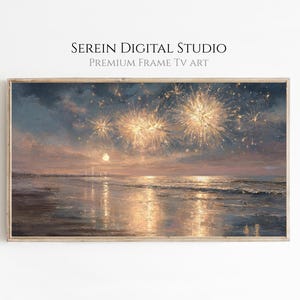 Puede incluir: Una impresión artística digital enmarcada representa un espectáculo de fuegos artificiales sobre una playa al anochecer. La obra de arte utiliza azules, dorados y rosas, con el texto "SEREIN DIGITAL STUDIO PREMIUM FRAME TV ART".