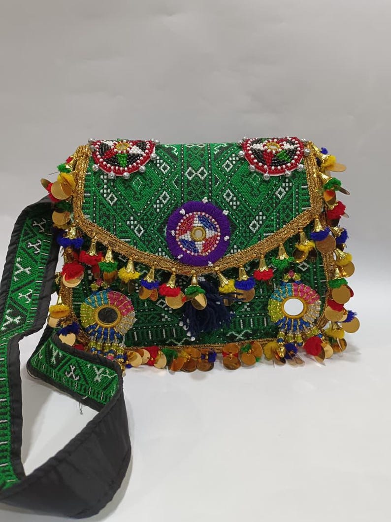 Handgemachte bestickte Reise-Make-up-Tasche, Brautjungfer Geschenk, Geschenk für die Freundin Bild 6