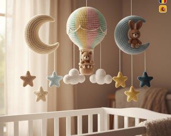 Móvil de ganchillo para bebé: set de decoración DIY para habitación infantil con luna, estrellas, globo aerostático y conejito / 4 idiomas