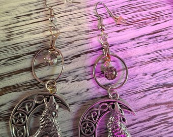 Wolves earrings