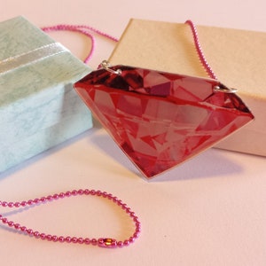 Acrylic Plastic Collection - 'Girl's Best Friend in Pink'