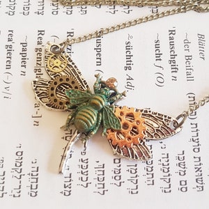 Stay High - Gothic Steampunk Green Patina Insect Dragonfly Bee cogs gears charm pendant necklace