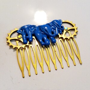 African Memories - Gothic Steampunk Vintage Golden hair accessory elephants clock gear cog crystal comb
