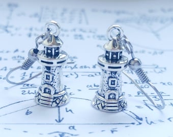 Lighthouse dangle earrings (Silver Color)